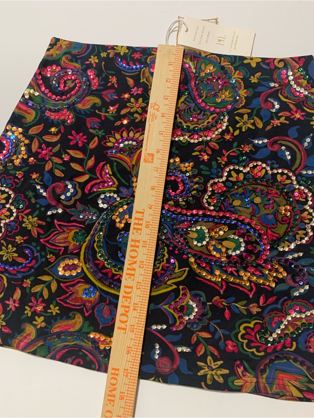 Love The Label Daphne Print Sequin Paisley Mini Skirt NWT - Picture 12 of 12